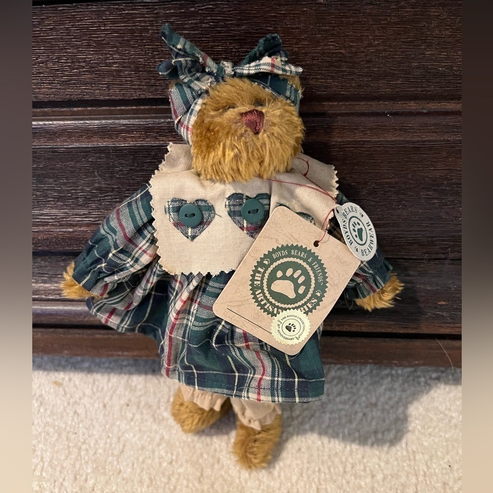 Boyds Bears The Artisan Series Teddy Bear Philomena Retired